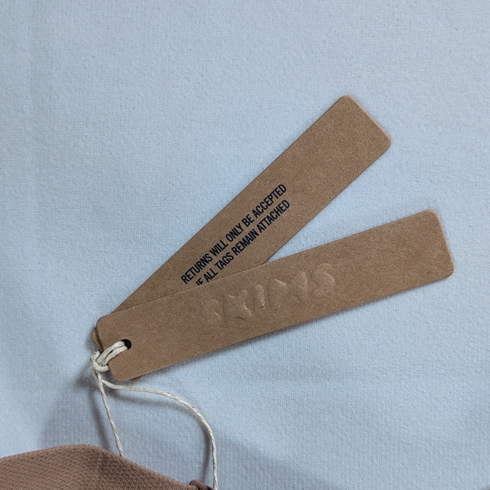 SKIMS Smoothing Intimates Full Coverage Lightly Lined Bra in Sienna - Picture 2 of 8